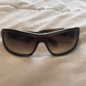Oliver peoples sunglasses